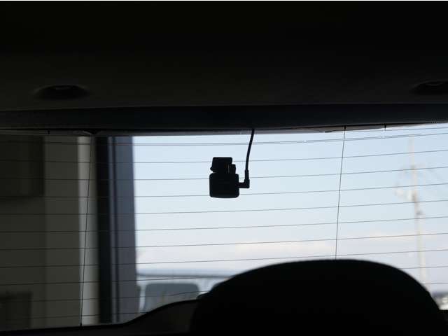 「キズやエンジンの状態は?」「イヤな臭いはしない?」「修理歴や水没車じゃないか気になる！」どんな小さな不安でもお答えします。お気軽にお問い合わせください！