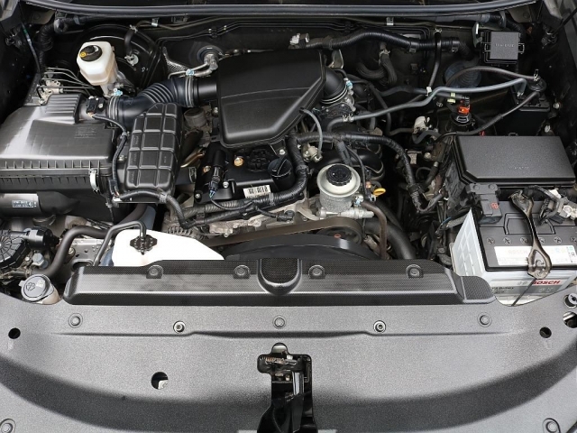 エンジンルームもご覧のように綺麗な状態です！