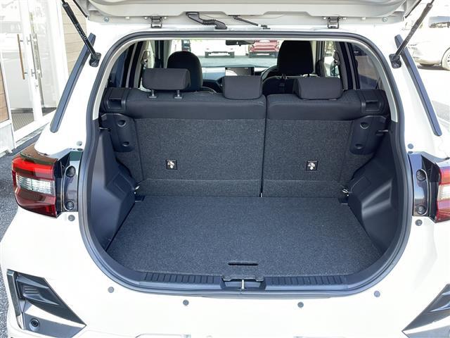 店頭販売もしておりますので、先に在庫が無くなってしまうこともございます。気になる車はまずはお問い合わせください！