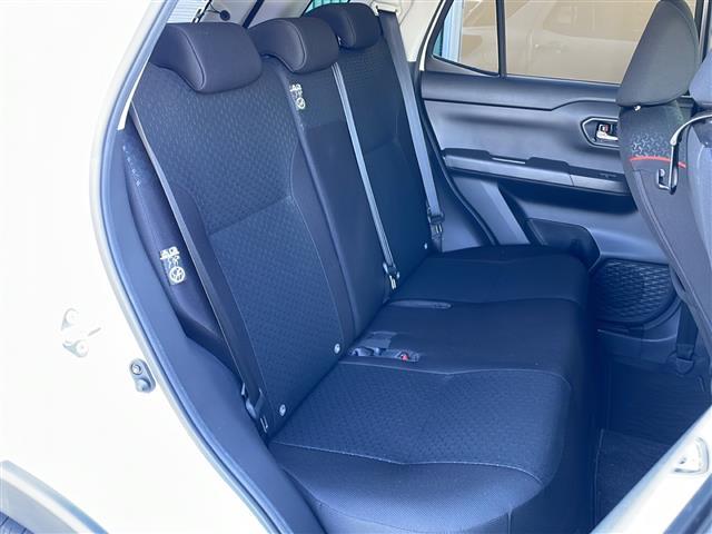 店頭在庫以外にも全国約4万台※の在庫から、ぴったりな1台をご提案します！※2023年10月現在の在庫台数です。売約済の可能性があります。