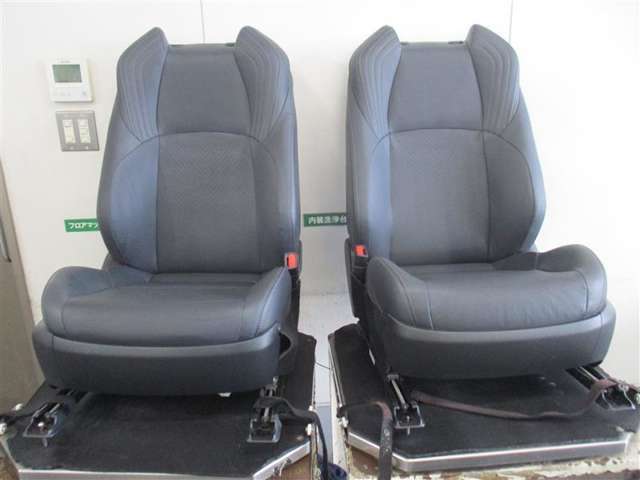 当社のU-CARはお客様にご安心してお使いいただけるよう室内はシートをはずして隅々まで抗菌・クリーニングを行っております。清潔感のある室内ですよ♪ご安心してお使いください！