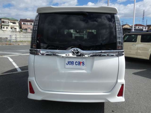 自社工場にて徹底した点検整備を行いご納車致しますのでご安心ください！