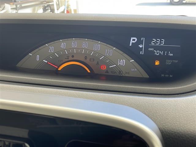 【スピードメーター】メーターがシンプルで見やすく運転しやすいですね！