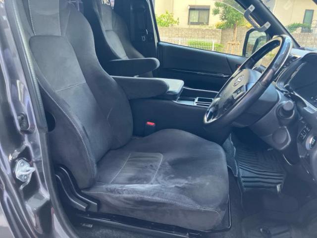 「この車の写真をもっと見たい」「状態が気になる」「この装備はついている？」どんな小さな疑問でもお気軽にお問い合わせください！