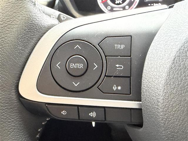 【運転席操作部】『運転席周辺の装備』の画像になります。快適なドライブを楽しむための機能が装備されています！運転席から触れるので使いやすいです！