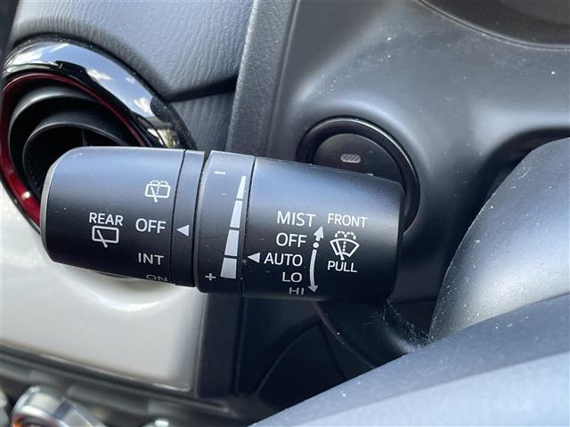 【運転席操作部】快適なドライブを楽しむための機能が装備されています！運転席から触れるので、使いやすいです！除菌プランいれていただくと、さらに清潔で安心していただけます！