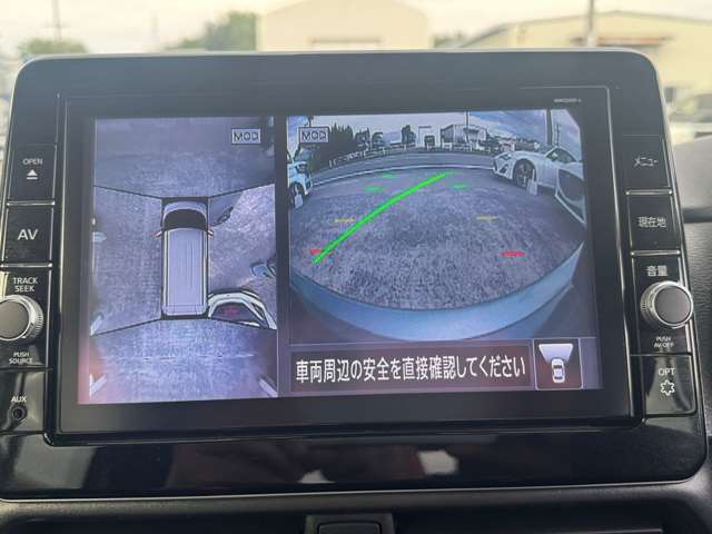 便利なナビ付！旅行やドライブ、様々なシーンで大活躍！運転が楽しくなりますね！初めての道路もこれがあれば安心です！