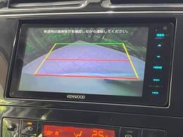 【バックカメラ】駐車時に後方がリアルタイム映像で確認できます。大型商業施設や立体駐車場での駐車時や、夜間のバック時に大活躍！運転スキルに関わらず、今や必須となった装備のひとつです！