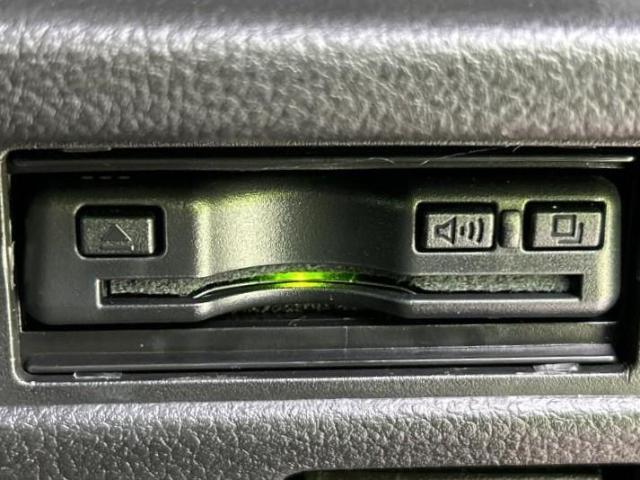 お車に合わせて無料保証以外にも、保証範囲、期間、距離を拡充させた有料保証もご用意しております！中古車の購入が初めてで不安・・・というお客様もご安心ください！