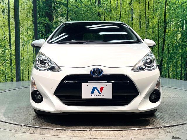 弊社では、全車『修復歴なし』のお車のみ取り扱っております。専任バイヤーによる厳選した仕入れの後、入庫後の車両チェックを行い、ネクステージが認定した高品質な中古車をご提供しております。