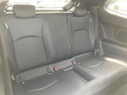安心の全車保証付き！（※部分保証、国産車は納車後3ヶ月、輸入車は納車後1ヶ月の保証期間となります）。その他長期保証(有償)もご用意しております！※長期保証を付帯できる車両には条件がございます。