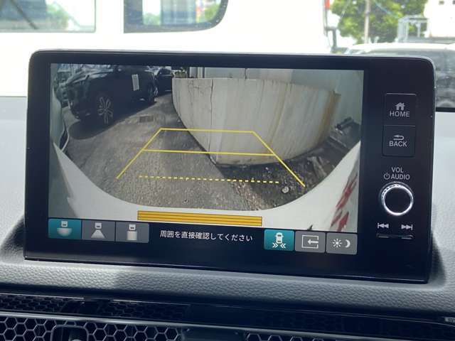 展示車両に関しましても、全ての取り扱いの車に対して厳しくチェックしております。