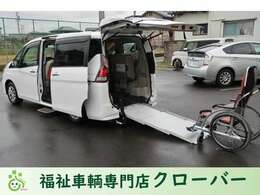 福祉車輌のことなら福祉車輌専門店クローバーにお任せください！購入の際のご相談からアフターフォローもしっかりと対応していきます！初めての福祉車輌選びのお手伝いや最適な車種のご提案もさせていただきます！