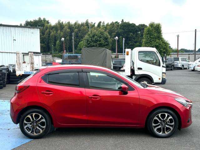 衝突軽減ブレーキ☆ナビTVDVD再生☆バックカメラ☆CD☆AUX☆USB☆Bluetooth☆前後ドラレコ☆ETC☆スマートキー☆オートLEDライト☆クルコン☆シートヒーター☆ディーゼルターボ☆禁煙車