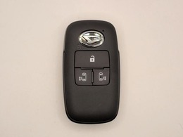 ◆三重県最大級の大型屋内中古車センター♪ヴァーサス鈴鹿店です♪オールジャンルの展示車が盛り沢山です♪在庫の無い車両のオーダーも受け付けます♪電話→059-384-5050までお問合せ下さい◆