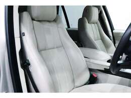 当店のお車は、全車「一般財団法人日本自動車査定協会」または「株式会社AIS」の「車両評価書」付きとなり、査定協会またはAISの定める、「修復履歴なし・不正メーターなし」のお墨付きですのでご安心ください！！