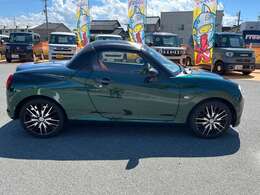 電動ルーフ　LEDライト　シートヒーター左右　社外フルセグナビ　DVD　Bluetooth　録音