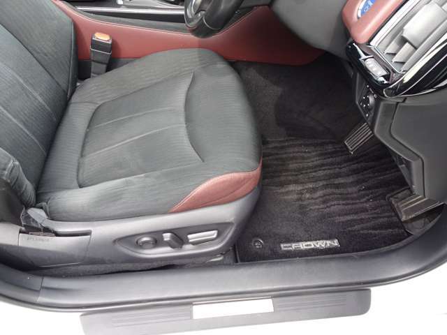 その他カスタムやナビ取り付け等ご希望のお客様はなんでもお気軽にご相談ください！