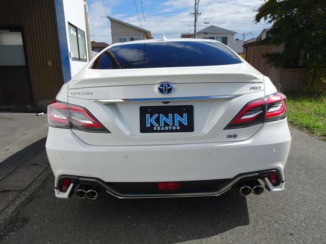 最長3年間の延長保証やガラスコーティング、ナビ、バックカメラ、ドライブレコーダー取り付けプラン等色々選べる購入パックをご準備させて頂いています！詳しくは、店頭にてお気軽にお問い合わせください！