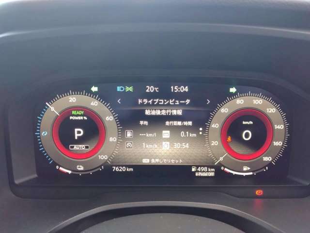 様々な設定・情報表示がステアリングスイッチで操作　　車両状態の確認が出来ます。