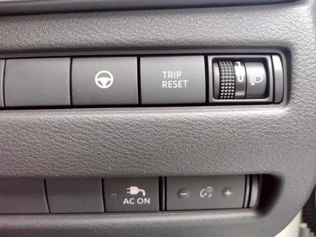 運転席側スイッチ類