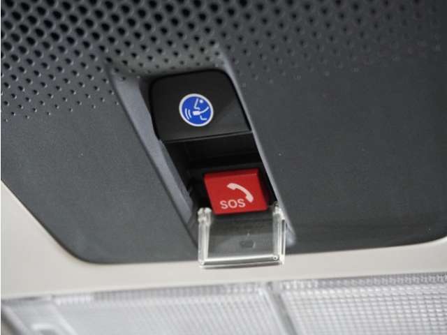 新世代コネクテッド技術「Honda CONNECT」搭載。緊急時にオペレーターのサポートを受けることも可能です。