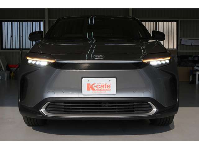 ecoカー　HYBRID専門店　k-cafe　とす店　新店舗営業中　人気のハイブリッド車・EV車や厳選中古車を各メーカー豊富に取り揃えております。