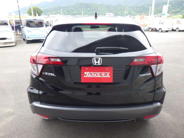 H26年　ホンダ　ヴェゼル　ハイブリッドX　あんしんパッケージ　人気のブラック　入庫しました！