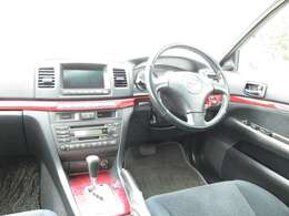 オレンジ色の建物と看板が目印です！！黒とオレンジのチームが所属するプロスポーツのお話をすると社長はご機嫌＾＾！料金も！？