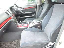 中古車はもちろんのこと、新車の取り扱いもございます！是非一度ご来店ください！