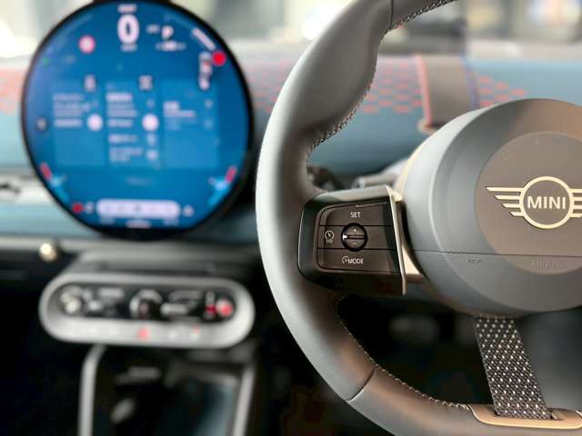 MINI認定中古車保証は全国の正規ディーラーで同様の保証を受けることができます。当社取扱いのお車はすべてMINI認定中古車です。安心してお選びください。