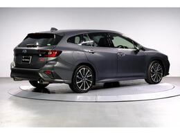 新世代アイサイト ドライブレコーダー フロント サイド バックカメラ。パワーリヤゲートエマージェンシーレーンキープアシスト ドライバーモニタリングシステム。