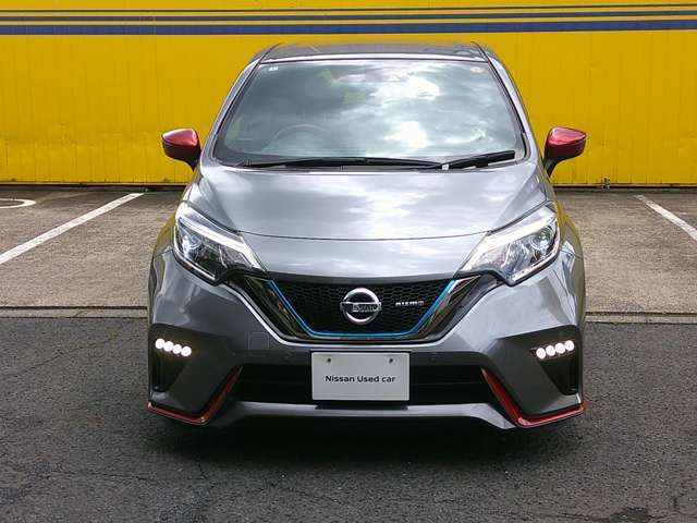 ボディーコート（50，000円～60，000円）をご用意しております！お車がピカピカになります♪