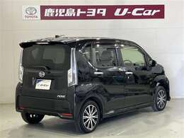 こちらのお車は、評価点4.5で外装内装共にきれいなお車です、ぜひ一度ご覧ください。