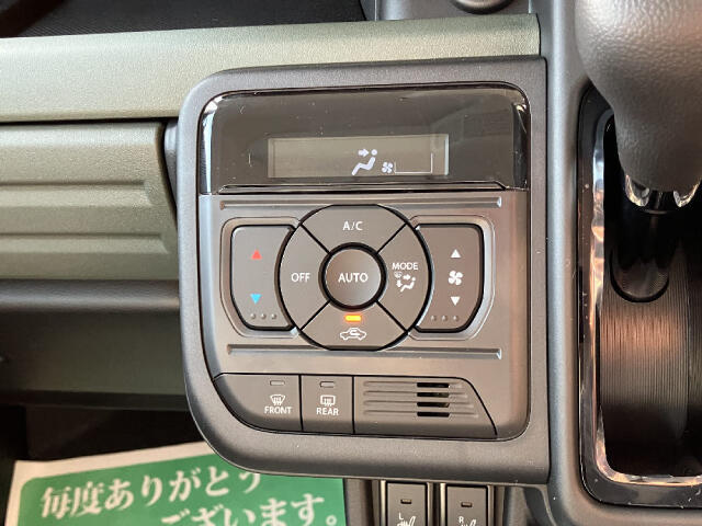 自社ホームページでは、お得な情報満載！最新チラシや目玉車などの情報は【ナオイオート　車販売】で検索★