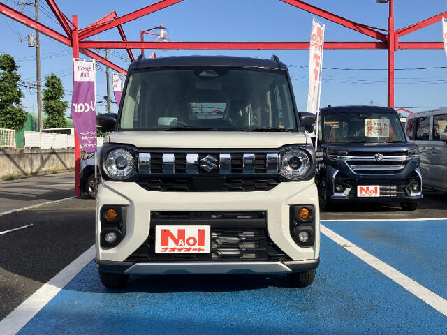 【当店のこだわり】全車保証付き（シルバープラン　ゴールドプラン）。当店の工場は国の認定をもらった指定工場です。メンテナンスは安心の整備をお約束いたします。当店の最長保証は2年間（プラチナプラン）