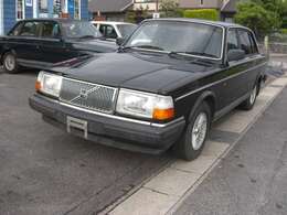 ☆ボルボ200シリーズ（244・245・240）在庫車20台以上！試乗車もご用意してお待ちしております☆カーセンサー他社ネットにて多数掲載中！☆只今買取強化中！お悩みの方！最後にご相談ください！