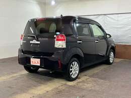当店は安心のJUメンバーショップ！！JUでの仕入れや下取り車など展示しております☆（JU＝社団法人日本中古自動車販売協会連合会）