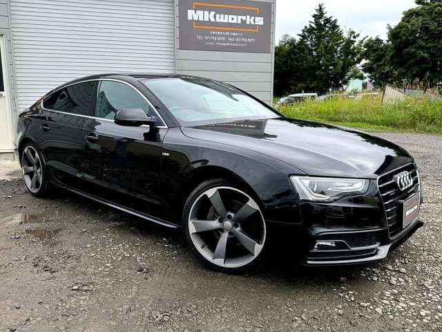 人気のA5スポーツバック 4WD Sライン入庫しました！19インチホイール、電動ブラックレザーシート、シートヒーター、純正ナビテレビ、バックカメラ、スマートキー、プッシュスタート！！お気軽にお問い合わせください。