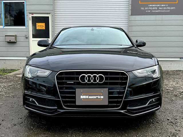 人気のA5スポーツバック 4WD Sライン入庫しました！19インチホイール、電動ブラックレザーシート、シートヒーター、純正ナビテレビ、バックカメラ、スマートキー、プッシュスタート！！お気軽にお問い合わせください。