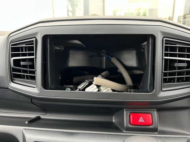 ☆ハヤシの車検は1時間の短時間車検を実施しております。不慣れな代車に乗ることもないので多くのお客様にご好評いただいております☆