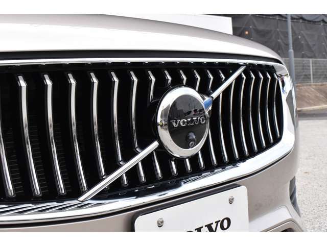 ボルボ XC90 プラス B5 AWD 4WD 2024年 0.8万キロ (茨城県
