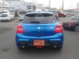 後からの正面画像です。