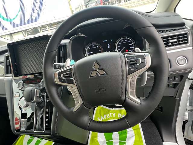 新車お好きな色オプション選べます正規新車販売店もちろん全国メーカー保証付お好きなナビメーカ直取引でお安く取り付け可能その他アルミ/リフトUP/カスタム対応可能です