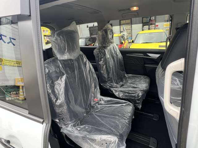 新車お好きな色オプション選べます正規新車販売店もちろん全国メーカー保証付お好きなナビメーカ直取引でお安く取り付け可能その他アルミ/リフトUP/カスタム対応可能です