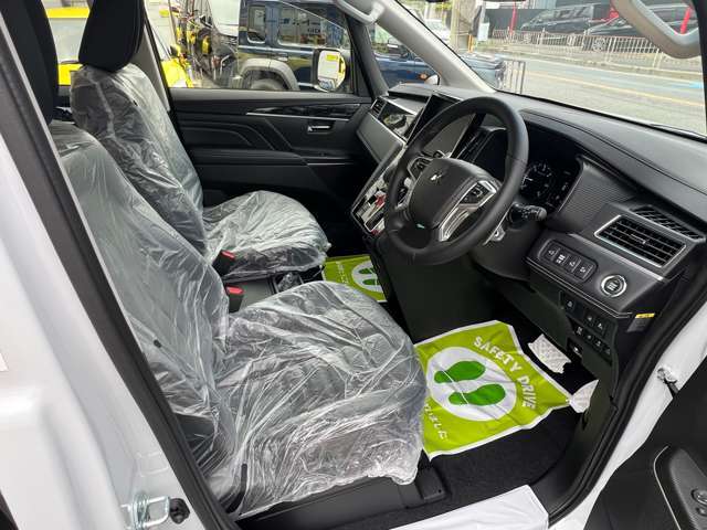 新車お好きな色オプション選べます正規新車販売店もちろん全国メーカー保証付お好きなナビメーカ直取引でお安く取り付け可能その他アルミ/リフトUP/カスタム対応可能です