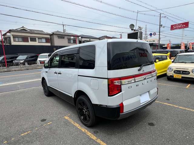 新車お好きな色オプション選べます正規新車販売店もちろん全国メーカー保証付お好きなナビメーカ直取引でお安く取り付け可能その他アルミ/リフトUP/カスタム対応可能です
