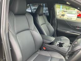 「この車の写真をもっと見たい」「状態が気になる」「この装備はついている？」どんな小さな疑問でもお気軽にお問い合わせください！