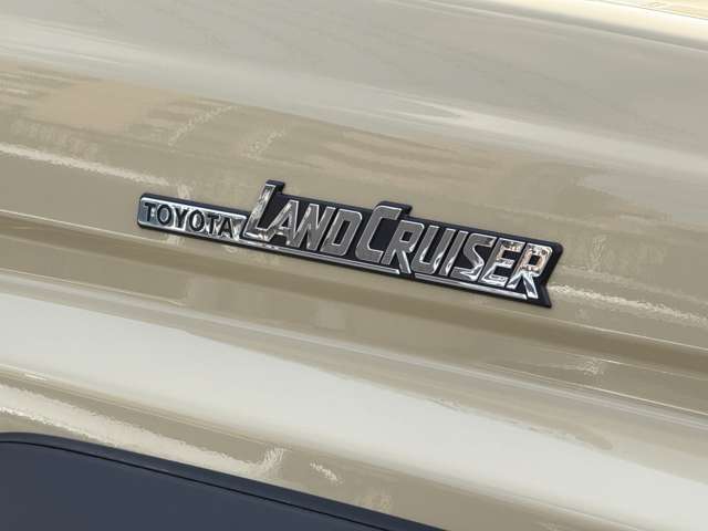 【即納/残価設定可能】　電動デフロック　トヨタセーフティセンス　クルーズコントロール　LEDヘッドライト　オートハイビーム　タイプC電源　自動防眩インナーミラー　純正16インチアルミホイール