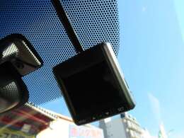 室内展示用完備♪雨の日でもゆっくりご覧頂けますよ♪ホンダオートディーラーホンダ専門店♪TEL06-6744-2222☆